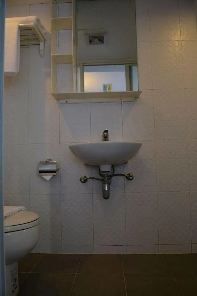New Yangon Hotel